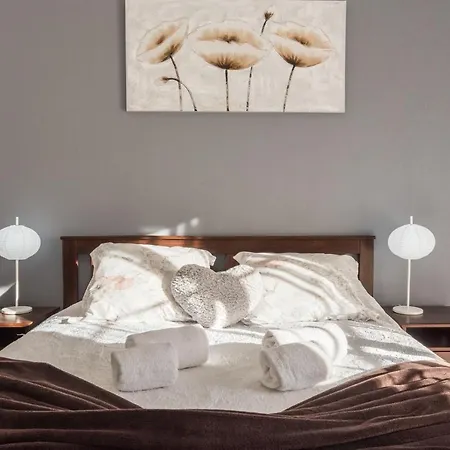 Dipti's Bed & Breakfast 3*
